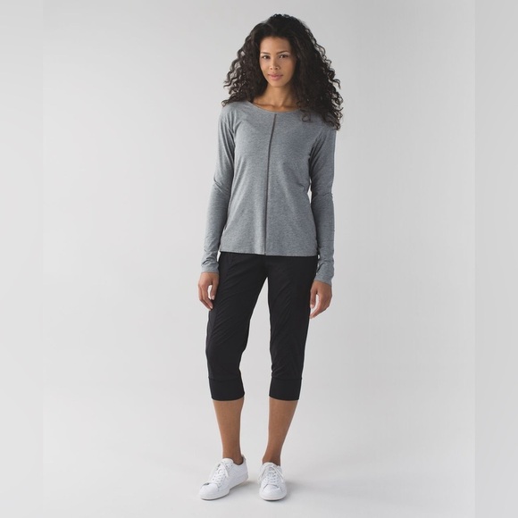 Lululemon In Flux Crop - Picture 2 of 13